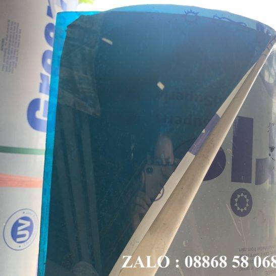 GIÁ TẤM LỢP POLYCARBONATE ĐẶC RUỘT 5MM LẤY SÁNG ,GIÁ TẤM POLY ĐẶC RUỘT 5LY ( MM ) MỚI NHẤT 2022. 1 hang VN scaled